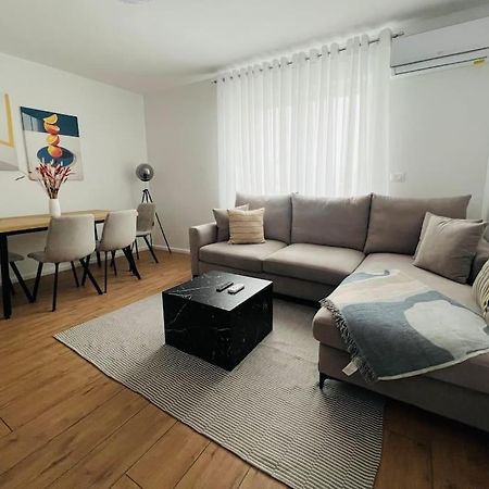 Modern Apt Near City Centre Shkoder Bagian luar foto